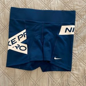 Nike pro 3 inch training shorts